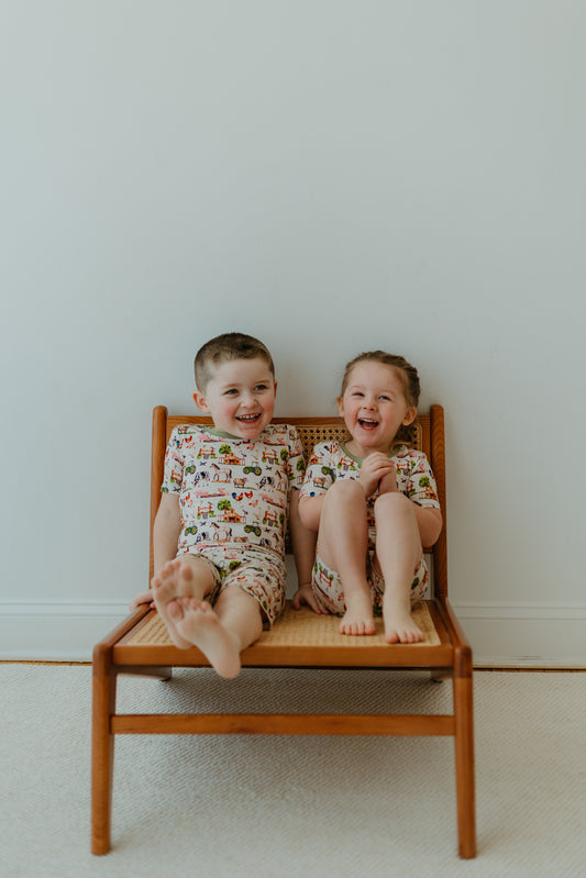 Barnyard Buddies Short Set